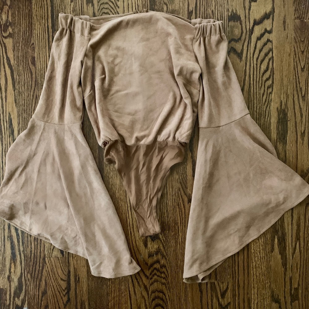 Nude bodysuit